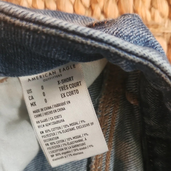 American Eagle Outfitters Blue Skinny Jeans with Vintage Distressing - Picture 3 of 4